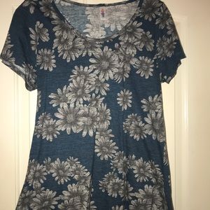 Floral LuLaRoe Classic T- large